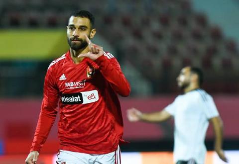 “لاعب كبير”.. عمرو السولية يعلق على تعاقد
